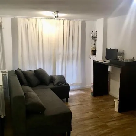 Arturodom Grojecka Apartment